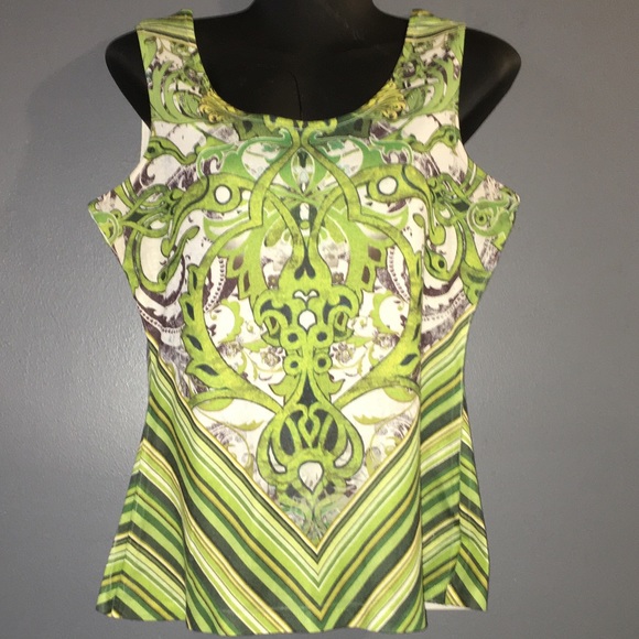 ☘️Covington 2 piece set, can be worn together or separate. - Picture 2 of 10